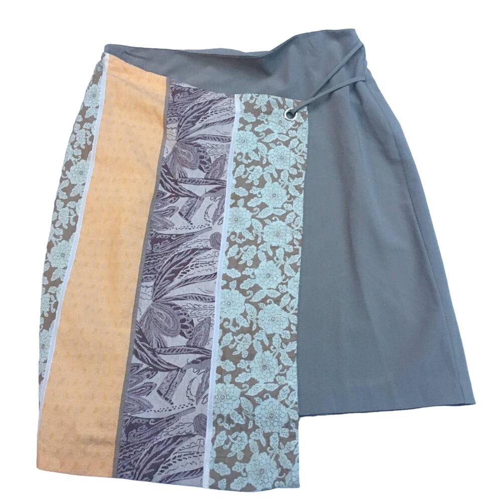 Donna Canada Skirt sz 8